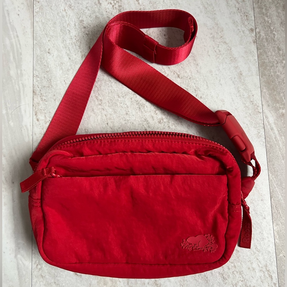 ROOTS | NYLON BELT BAG